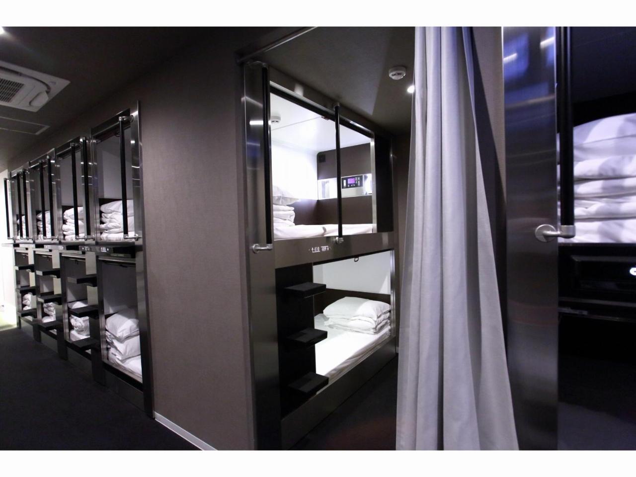 Capsule Hotel Valie Ebisucho Οσάκα Εξωτερικό φωτογραφία