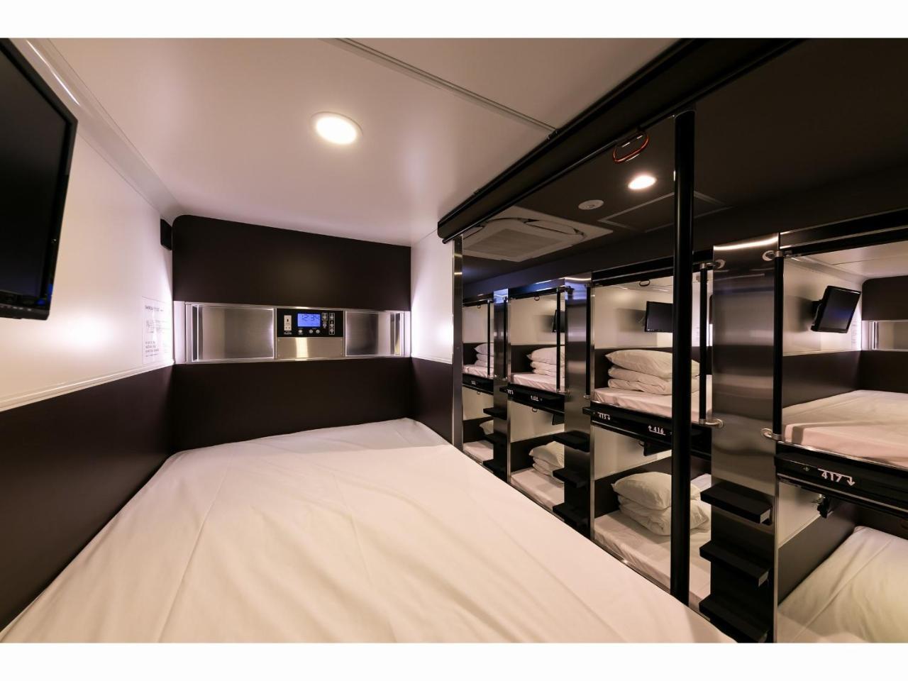 Capsule Hotel Valie Ebisucho Οσάκα Εξωτερικό φωτογραφία