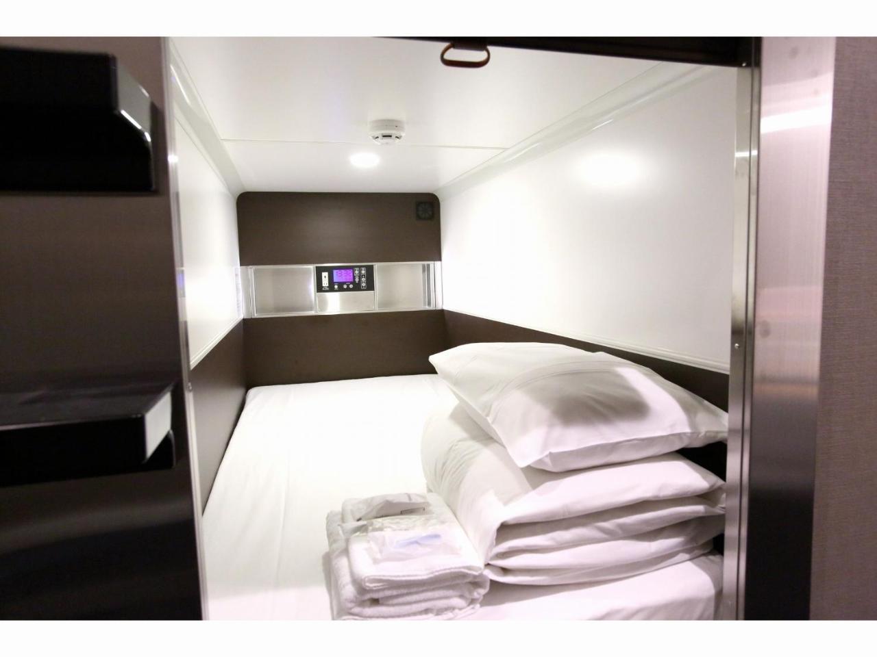 Capsule Hotel Valie Ebisucho Οσάκα Εξωτερικό φωτογραφία