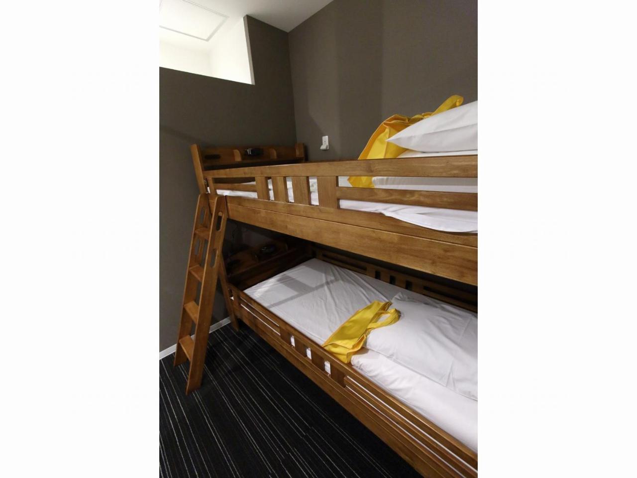Capsule Hotel Valie Ebisucho Οσάκα Εξωτερικό φωτογραφία